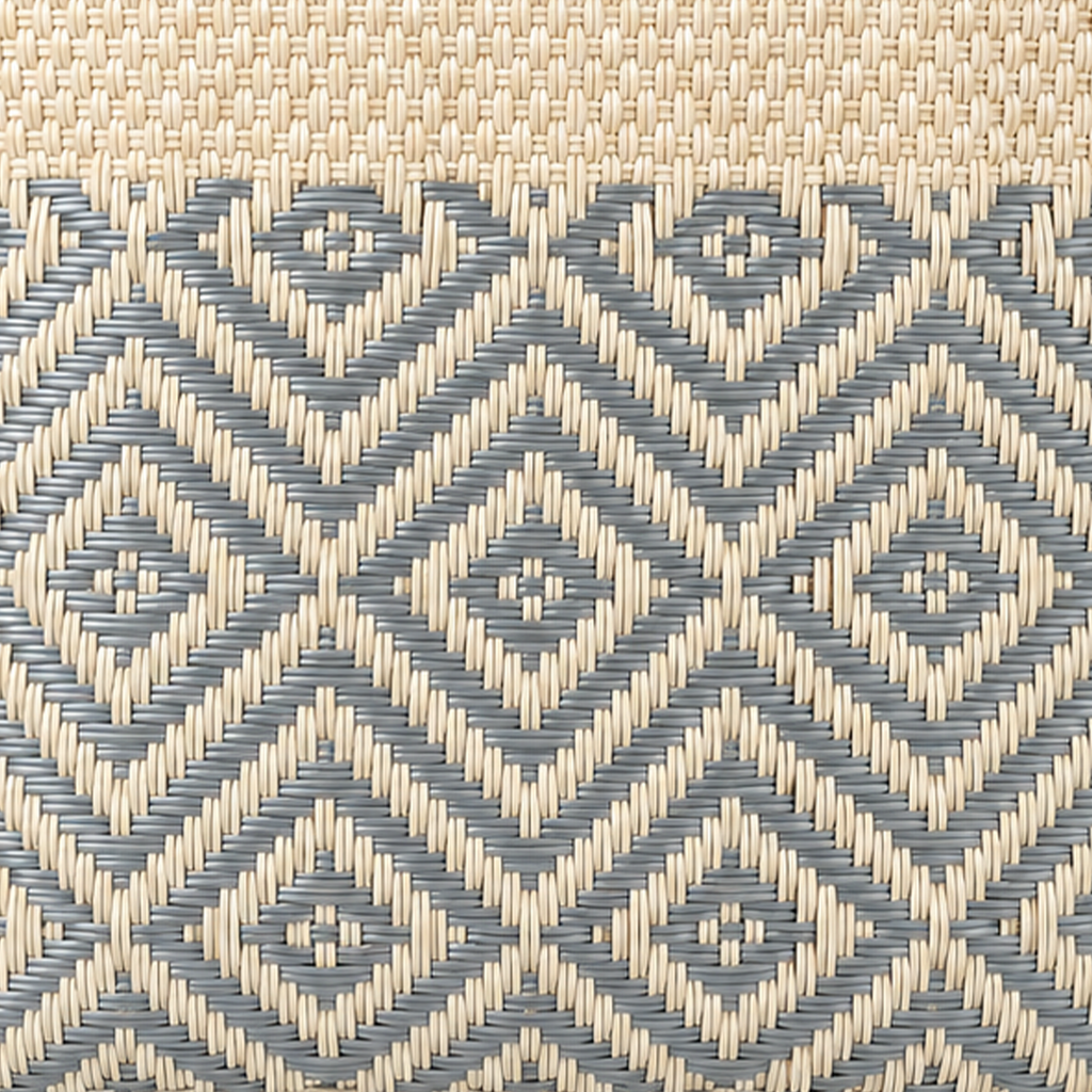 GM-Holbox-Barred: Beige - Drawing: Silver