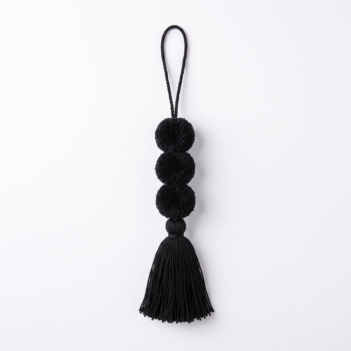 Black Pompom