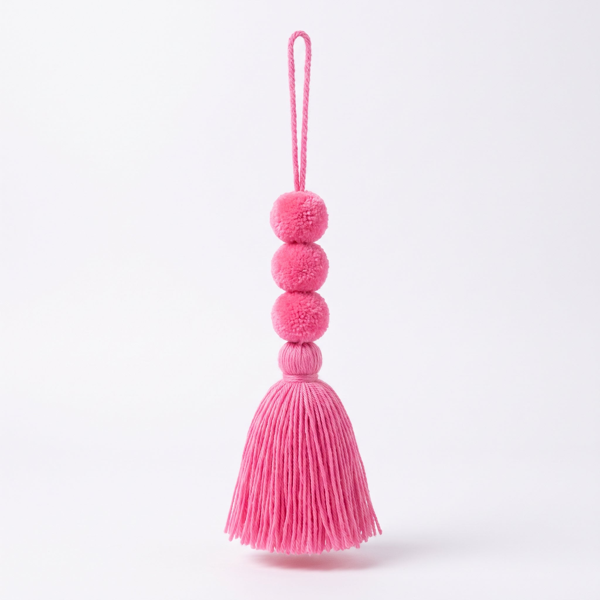 Bubblegum Pink Pompom – Gitana Mexicana